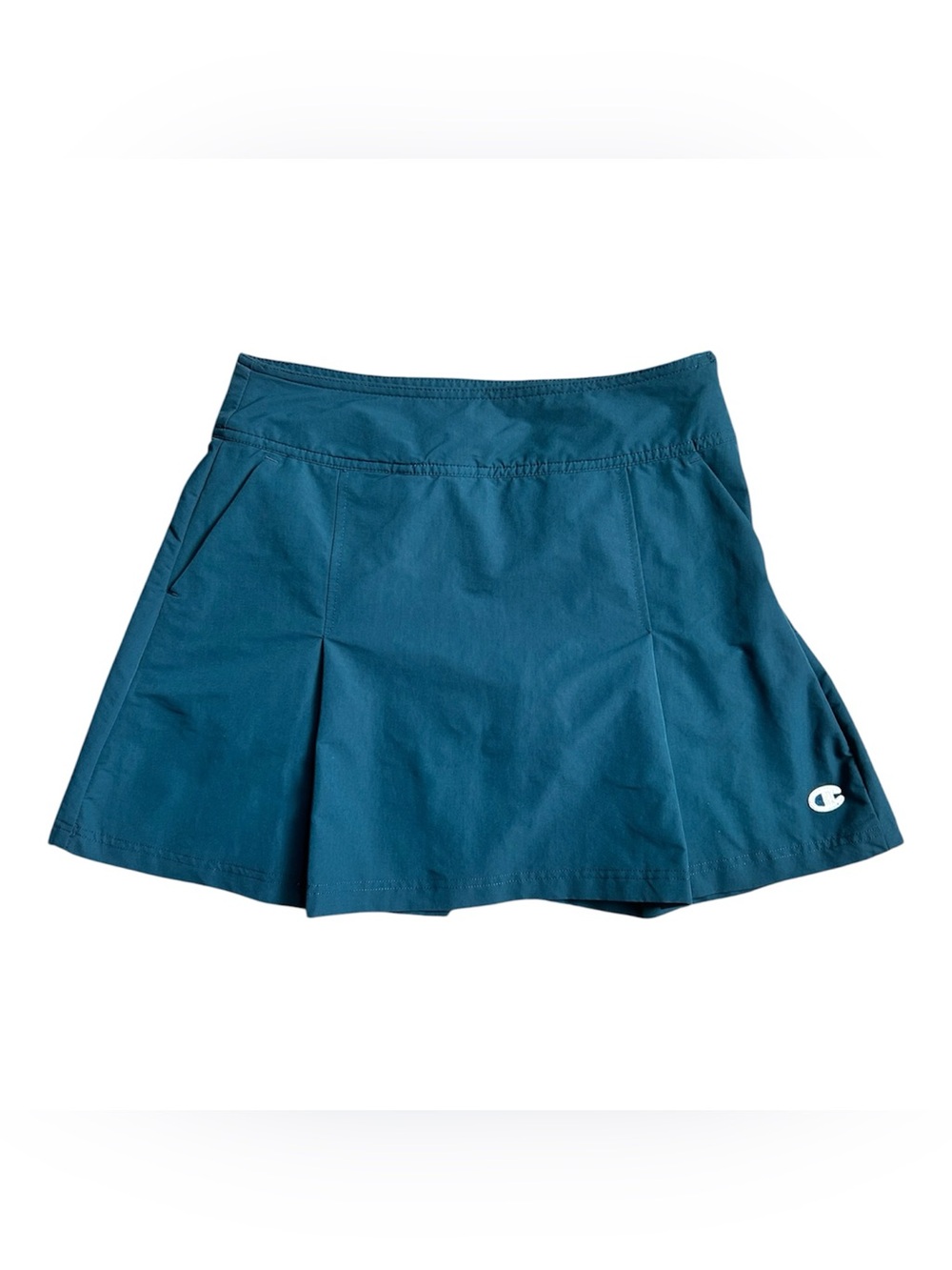 Champion Women’s Teal Nylon/Spandex Pleated Skort size 4